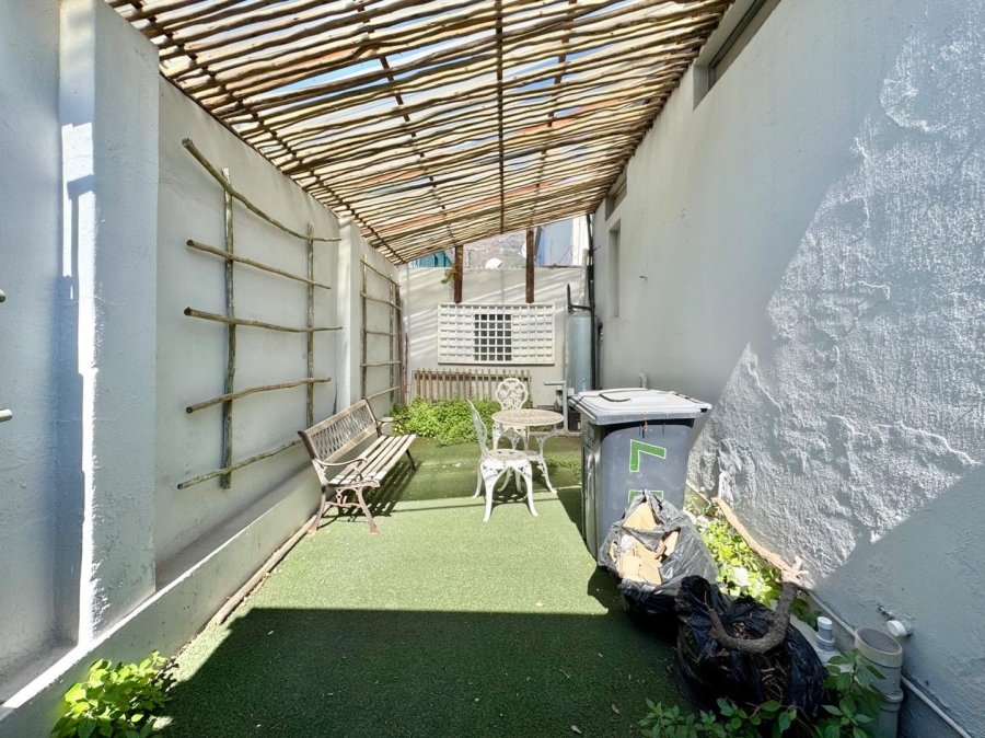 3 Bedroom Property for Sale in Woodstock Western Cape